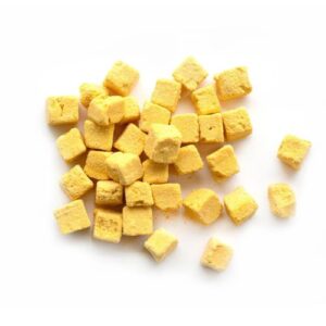 Cubitos de queso liofilizados